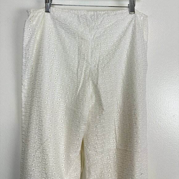 HOUSE OF CB Frankie Broderie Anglaise Drawstring Pants in Ivory Size Small - Picture 11 of 15